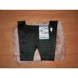 NEW 151 One Five One Juniors Small/Medium (4-8) Chevron Leggings Yoga Pants 3020